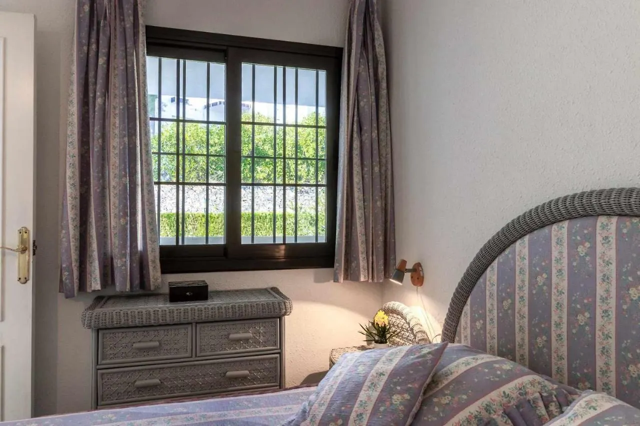 Apartamento CAU DEL LLOP 77 Ático con fantástica terraza y vistas Llançà